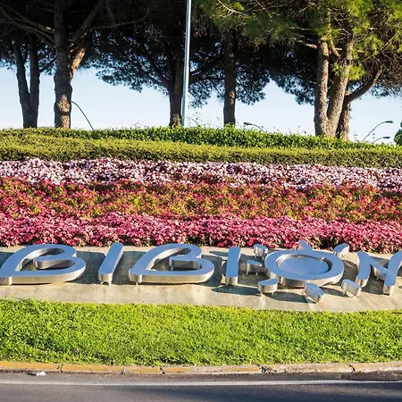 Daire Village Escape With Garden And Fireplace Bibione