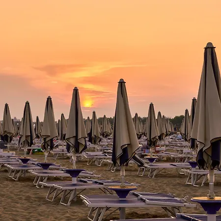 Village Escape With Garden And Fireplace Apartment Bibione